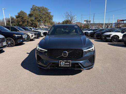 New 2026 Volvo XC60 T8 Plus w/ Protection Package Premier image 6