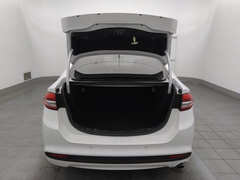 Used 2018 Ford Fusion SE w/ Equipment Group 201A image 29