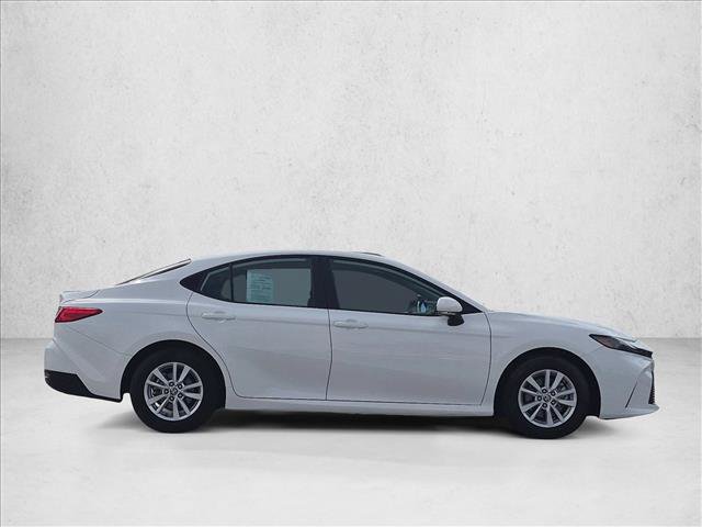 Used 2025 Toyota Camry LE FWD image 4