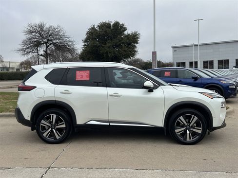Certified 2023 Nissan Rogue SL w/ SL Premium Package image 3