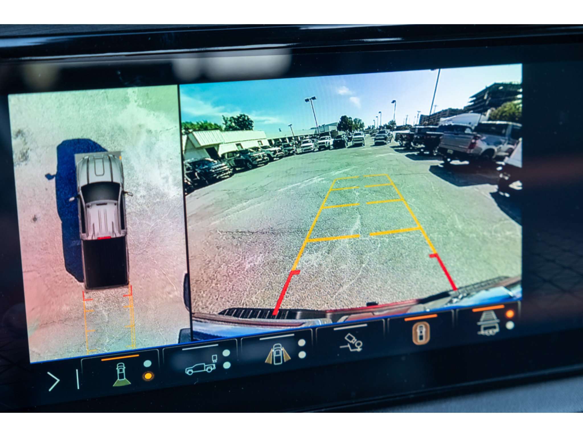 New 2026 GMC Sierra 2500 AT4 w/ AT4 Premium Plus Package AWD/4WD image 25