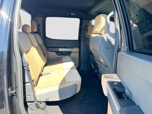 Used 2023 Ford F150 XLT AWD/4WD image 25