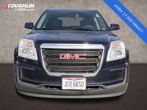 Used 2017 GMC Terrain SLE image 2