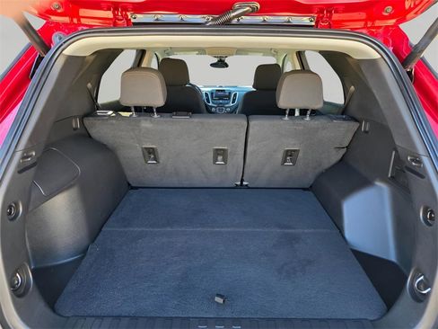 Used 2022 Chevrolet Equinox LT image 28