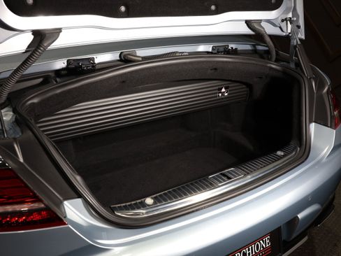 Used 2019 Mercedes-Benz S 560 Cabriolet w/ AMG Line Exterior image 25