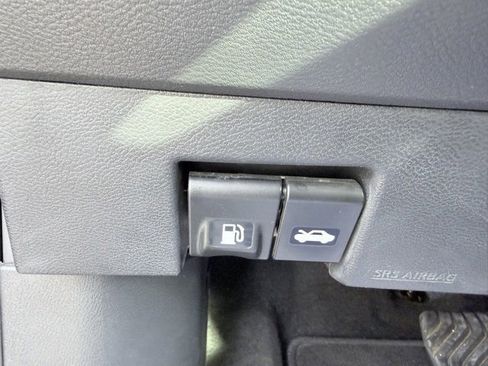 Certified 2024 Nissan Kicks SV image 20