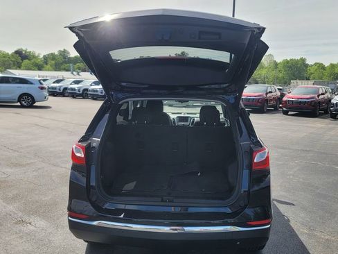 Used 2020 Chevrolet Equinox LT w/ Driver Convenience Package FWD image 11