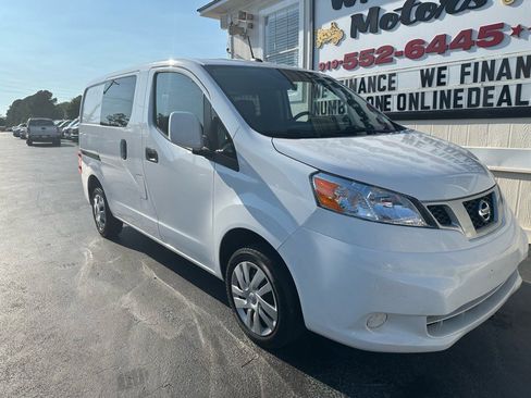 Used 2021 Nissan NV200 SV w/ Sliding Door Glass Package image 7