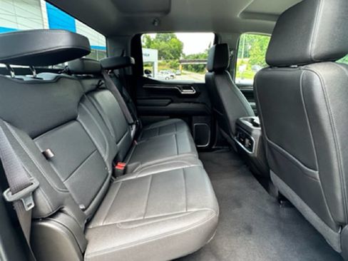 Used 2023 Chevrolet Silverado 1500 LTZ w/ Z71 Off-Road Package AWD/4WD image 25