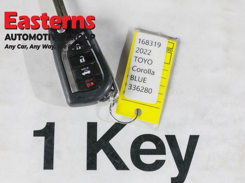 Used 2022 Toyota Corolla LE w/ Carpet Mat Package (TMS) image 24