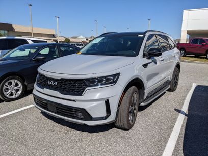 Used 2023 Kia Sorento SX