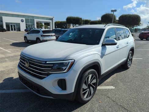 New 2026 Volkswagen Atlas SE image 10