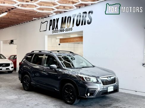 Used 2021 Subaru Forester Premium AWD/4WD image 1