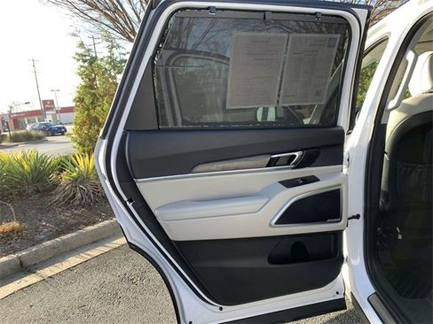 Used 2022 Kia Telluride SX w/ Nightfall Edition Package image 15