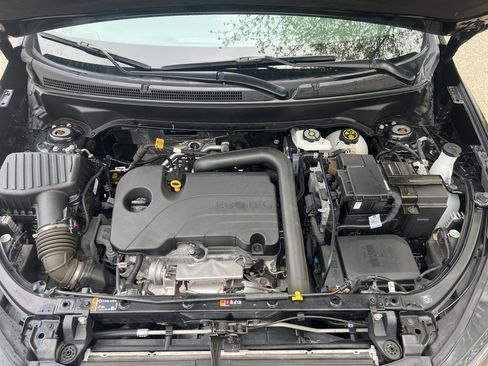 Used 2024 Chevrolet Equinox LT w/ LPO, Floor Liner Package AWD/4WD image 41