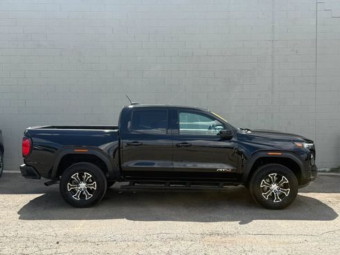 Used 2024 GMC Canyon AT4 w/ Canyon Safety Plus Package AWD/4WD image 13