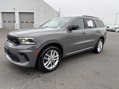 Certified 2024 Dodge Durango GT image 5