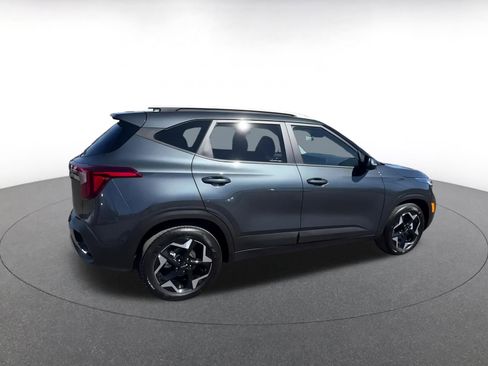 Used 2025 Kia Seltos S image 15