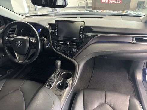 Used 2021 Toyota Camry XSE FWD image 12