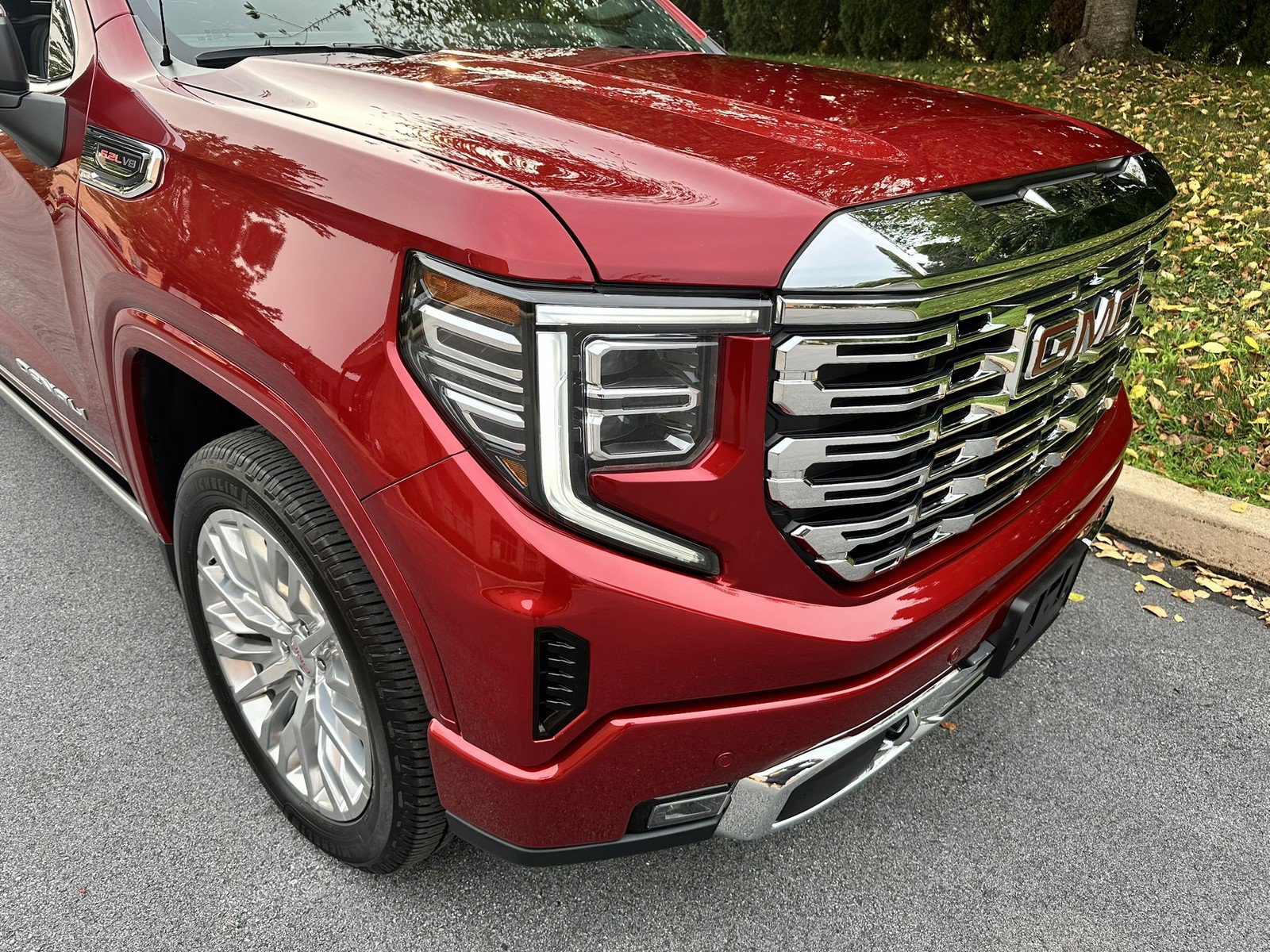 Used 2022 GMC Sierra 1500 Denali w/ Denali Reserve Package AWD/4WD image 74