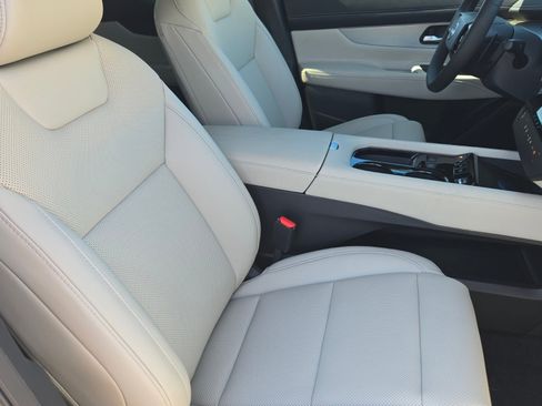 New 2026 Nissan Murano SL image 12