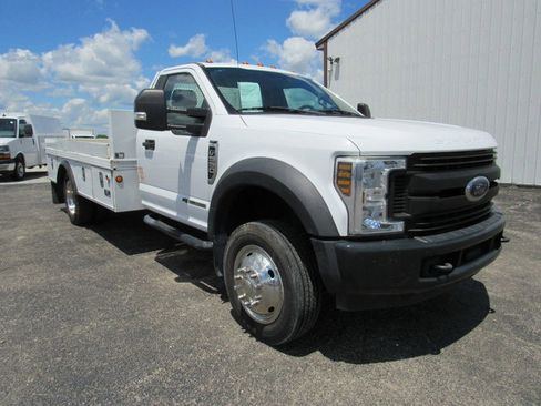 Used 2019 Ford F550 2WD Regular Cab Super Duty image 9