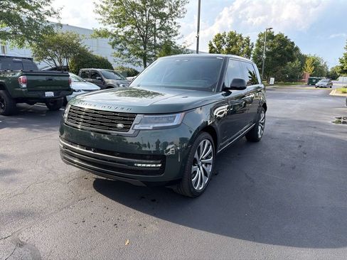 Used 2025 Land Rover Range Rover Long Wheelbase SE AWD/4WD image 1