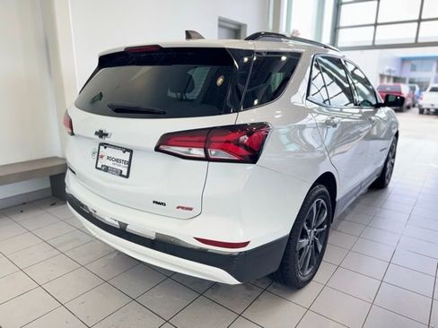 Used 2022 Chevrolet Equinox RS w/ RS Leather Package AWD/4WD image 36