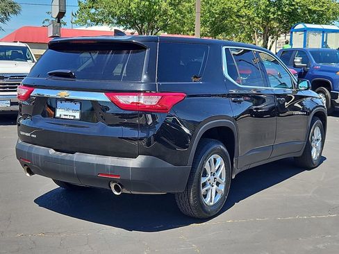 Used 2018 Chevrolet Traverse LS AWD/4WD image 6