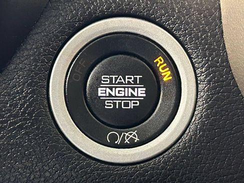 Used 2023 RAM 3500 Laramie AWD/4WD image 26