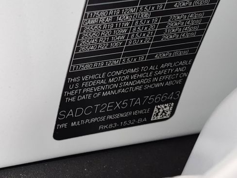 Used 2026 Jaguar F-PACE R-Dynamic S image 18