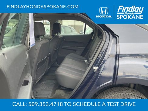 Used 2017 Chevrolet Equinox LS image 18