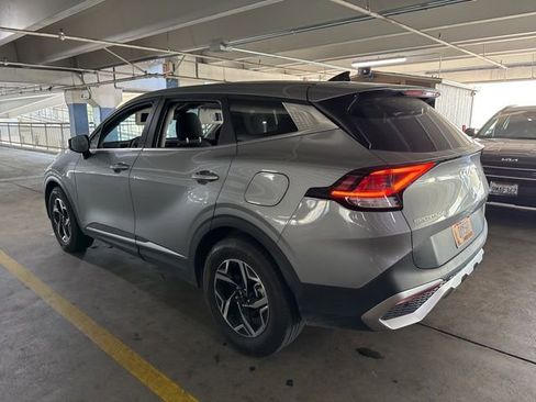 Certified 2024 Kia Sportage LX FWD image 5