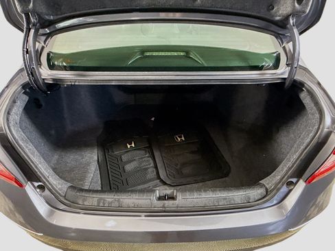 Used 2018 Honda Accord Sport image 35