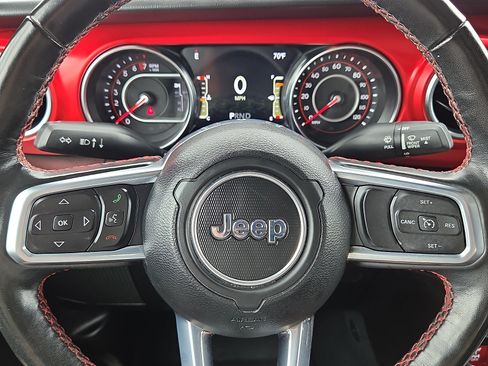 Used 2022 Jeep Gladiator Rubicon w/ LED Lighting Group AWD/4WD image 24