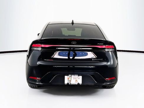 Used 2024 Toyota Prius Prime XSE image 8