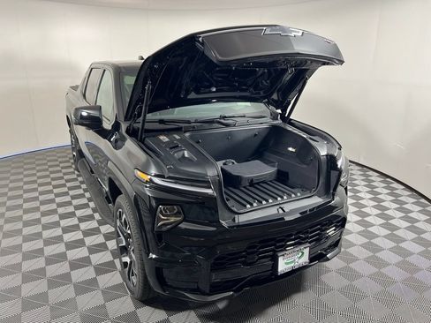 New 2024 Chevrolet Silverado EV RST AWD/4WD image 18