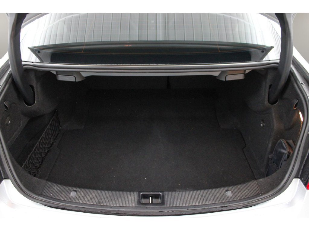 Used 2011 Mercedes-Benz E 350 Coupe image 25