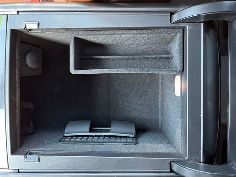 Used 2023 Lincoln Aviator Reserve image 28