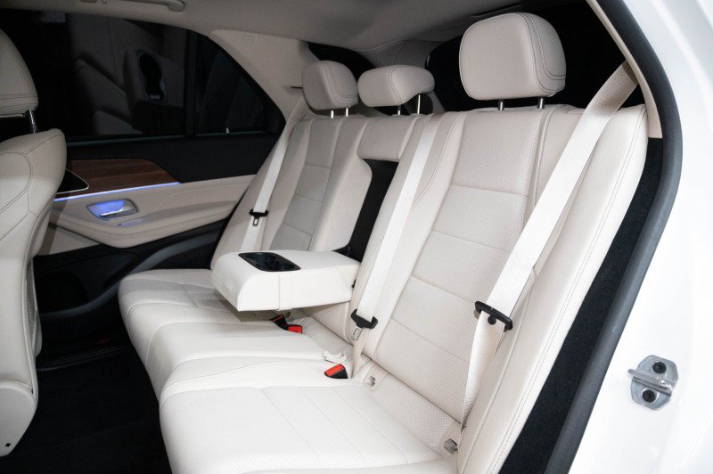 Certified 2025 Mercedes-Benz GLE 450e 4MATIC image 14