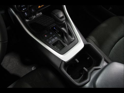 Used 2023 Toyota RAV4 XLE w/ Convenience Package image 15