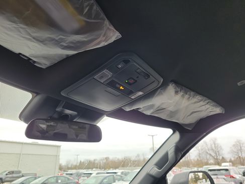 New 2026 Toyota Tundra SR image 30