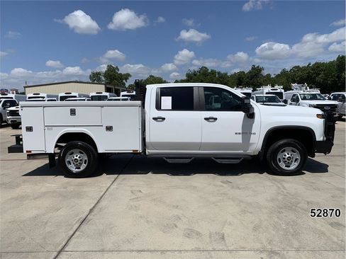 Used 2024 Chevrolet Silverado 2500 W/T w/ WT Convenience Package AWD/4WD image 5