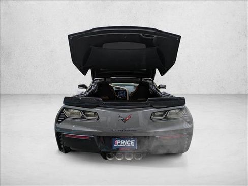Used 2015 Chevrolet Corvette Z06 w/ 3LZ Preferred Equipment Group image 7