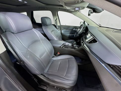 Used 2018 Buick Enclave Premium w/ Experience Buick Package image 31