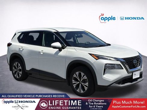 Used 2021 Nissan Rogue SV AWD/4WD image 1