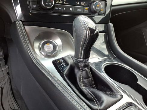 Used 2021 Nissan Maxima 3.5 SV w/ Floor Mat Group FWD image 27