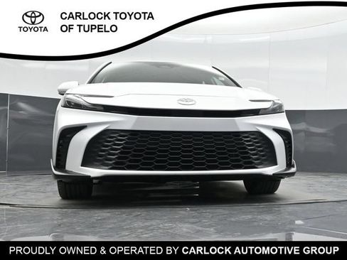 Used 2026 Toyota Camry SE FWD image 46