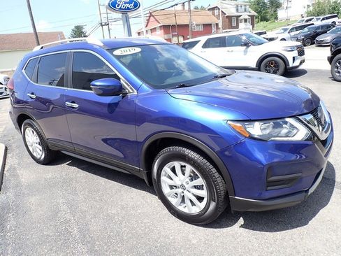 Used 2019 Nissan Rogue SV AWD/4WD image 11