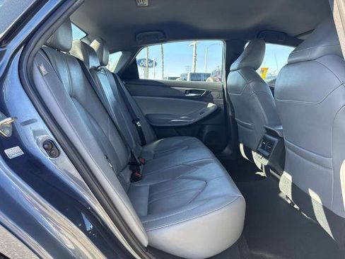 Used 2020 Toyota Avalon XLE image 27
